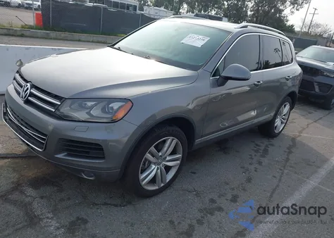 2013 Volkswagen Touareg Tdi Executive из США, поврежденный, VIN WVGEP9BP7DD010857